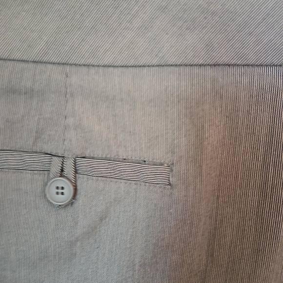 New York & Company Women's Gray Stretch Pinstripe Pencil Skirt Size 16 - Picture 6 of 9